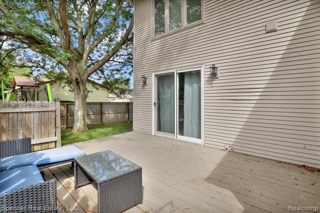 734 Locust Drive, Davison, MI 48423 — Photo 32