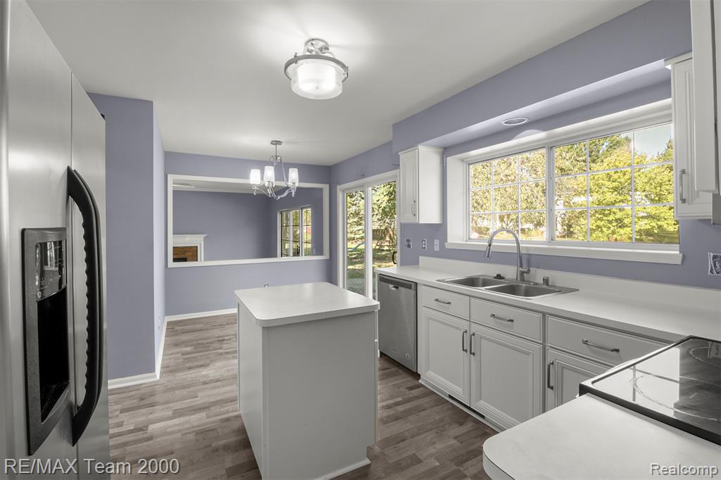 45225 Yorkshire Drive, Novi, MI — Photo 12