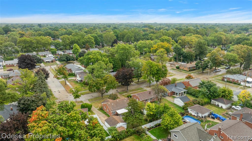 8641 Whitefield Street, Dearborn Heights, MI 48127 — Photo 43
