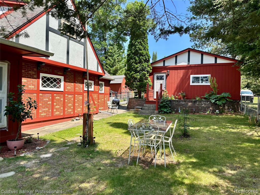 7351 Chain Lake Drive, South Branch, MI, 48761