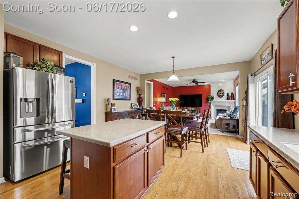 19120 Pembridge Street, Macomb, MI 48042 — Photo 12