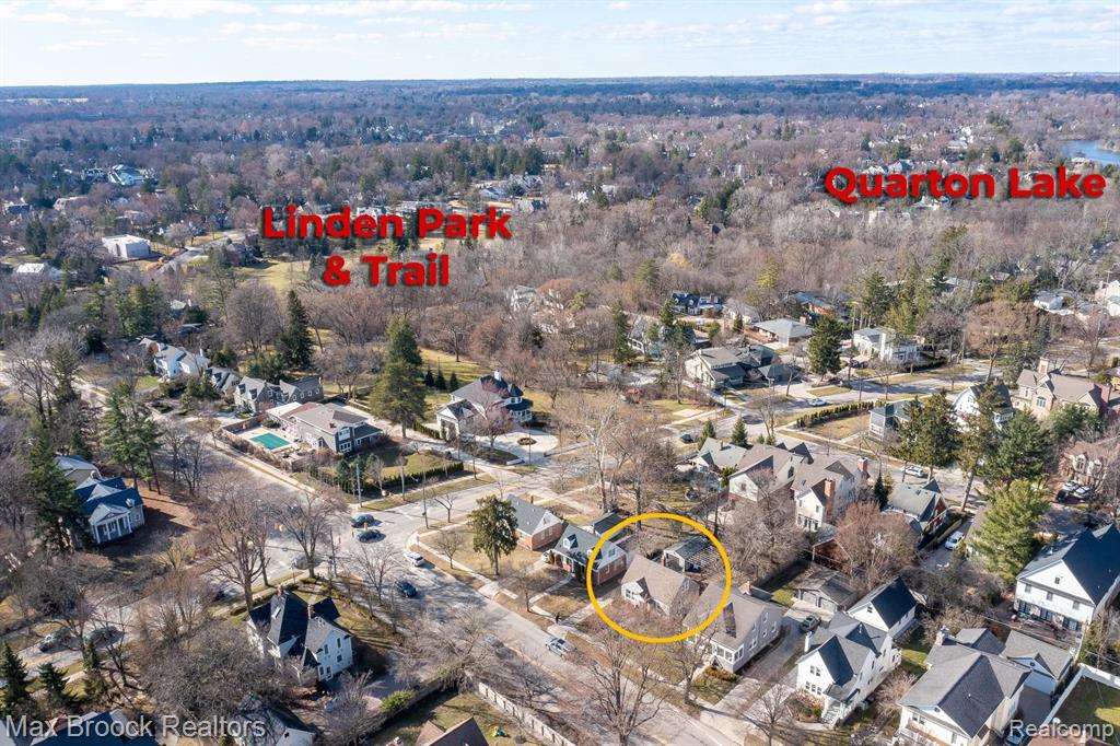 850 W LINCOLN Street, Birmingham, MI 48009 — Photo 37