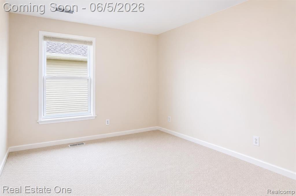 3580 Riverside Drive, Auburn Hills, MI 48326 — Photo 22