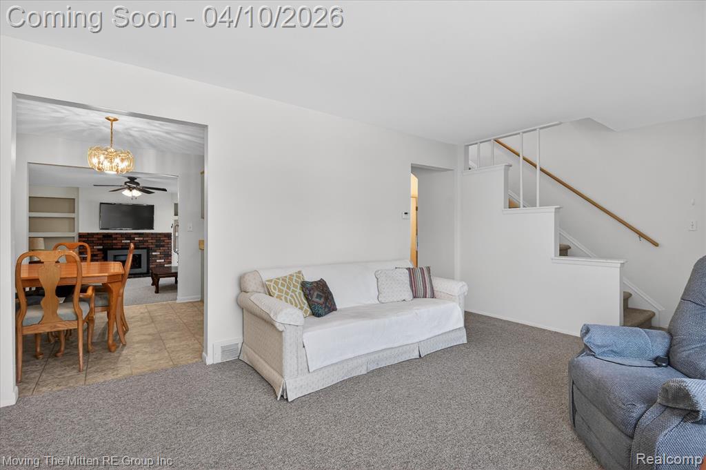 8672 Hemlock Court, Ypsilanti, MI 48198 — Photo 8