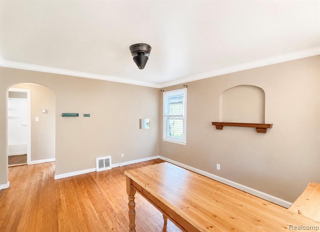 4993 Gateshead Street, Grosse Pointe, MI 48236 — Photo 4