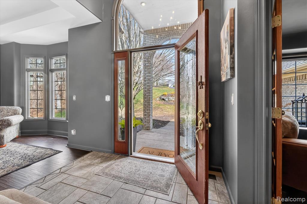10384 Overhill Drive, Brighton, MI 48114 — Photo 5