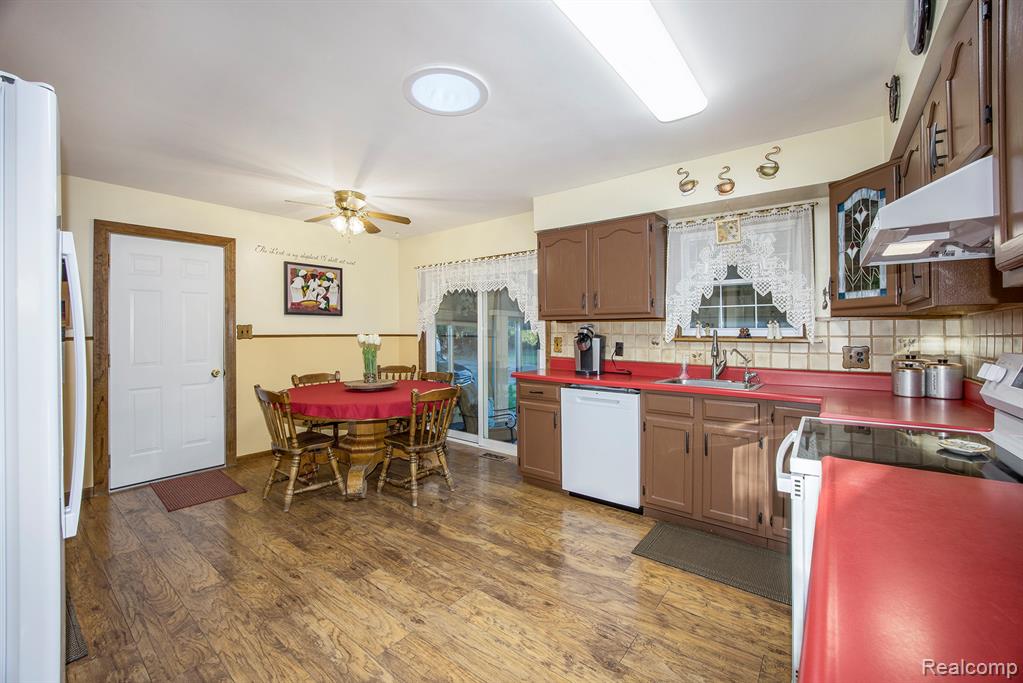 2486 Bowman Road, Imlay City, MI 48444 — Photo 5