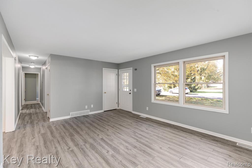 12542 SPICER Street, Carleton, MI 48117 — Photo 10