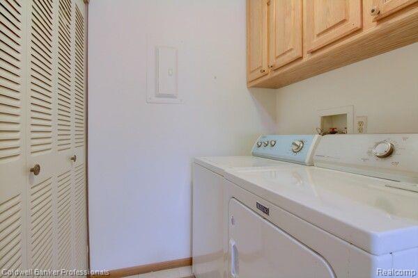 23640 N ROCKLEDGE, Novi, MI — Photo 12