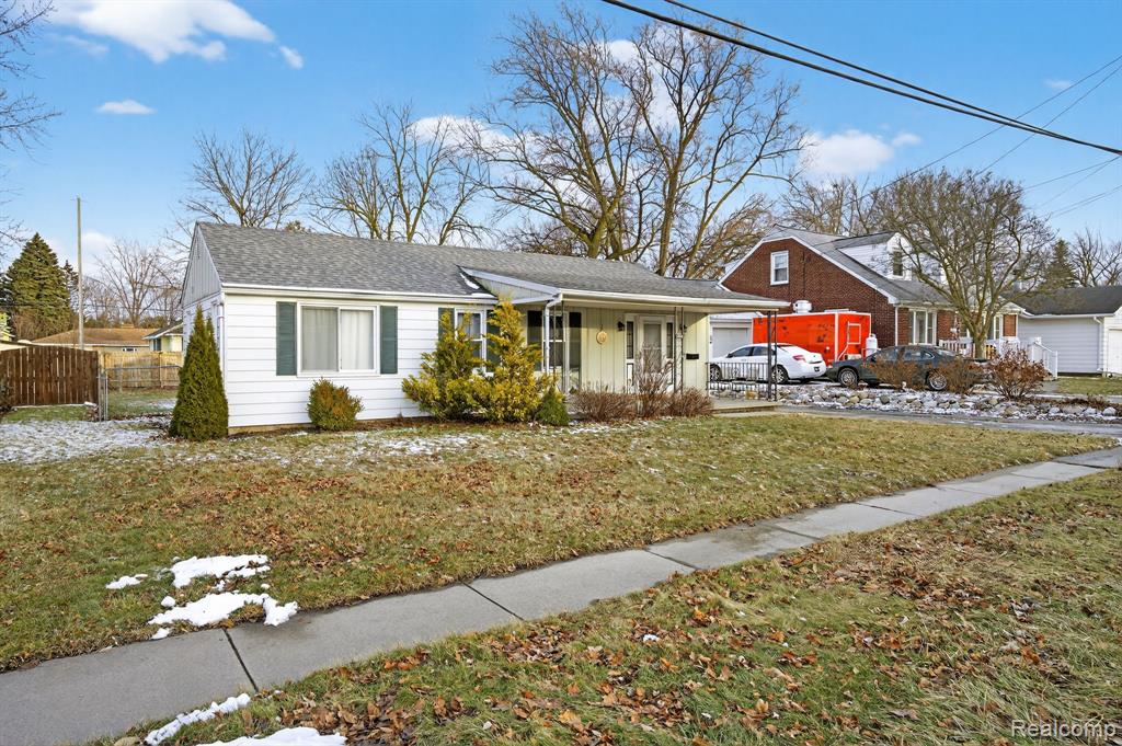 3066 Schaefer Street, Saginaw, MI 48604 — Photo 4