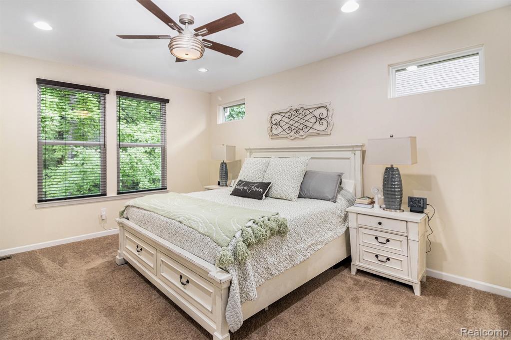 7970 Russell Drive, Westland, MI — Photo 19