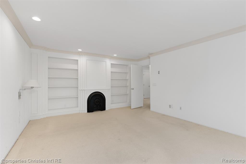 4768 Wendrick Drive, West Bloomfield, MI 48323 — Photo 23
