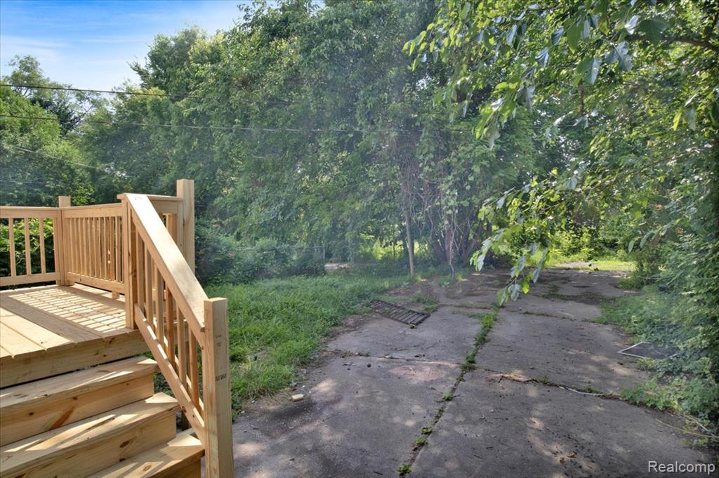 8335 Wisconsin Street, Detroit, MI 48204 — Photo 7