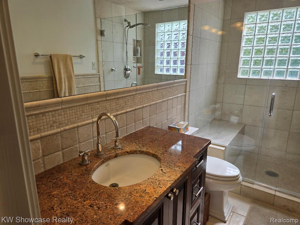 474 Beverly Island Drive, Waterford, MI 48328 — Photo 30