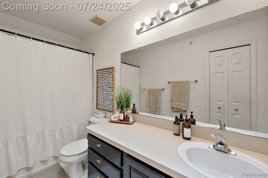 715 River Park Village Boulevard, Northville, MI 48167 — Photo 17