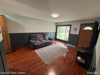 22848 N Brookside Drive, Dearborn Heights, MI 48125 — Photo 11