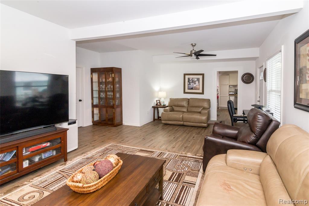 6158 S Fulton Street, Mayville Vlg, MI 48744 — Photo 32