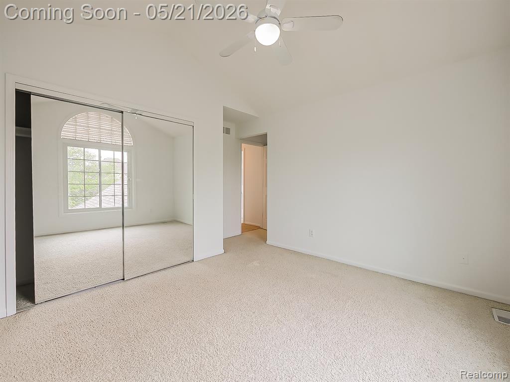 14001 Wayford Run, Shelby Twp, MI 48315 — Photo 32