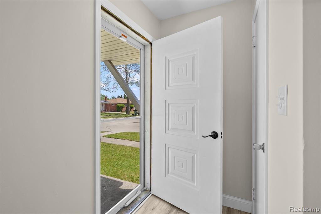 14459 Balsam Street, Southgate, MI 48195 — Photo 2