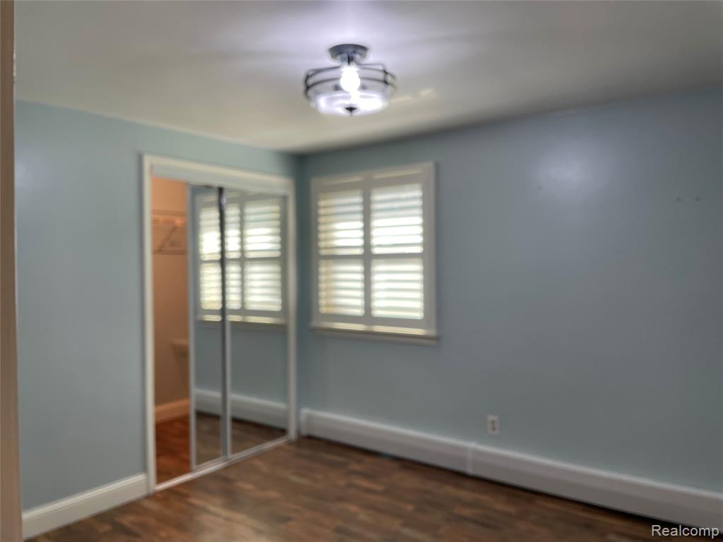 21150 E Chigwidden Street, Northville, MI 48167 — Photo 20