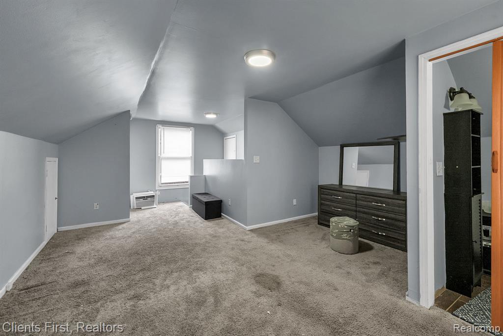 8258 Meyers Road, Detroit, MI 48228 — Photo 18