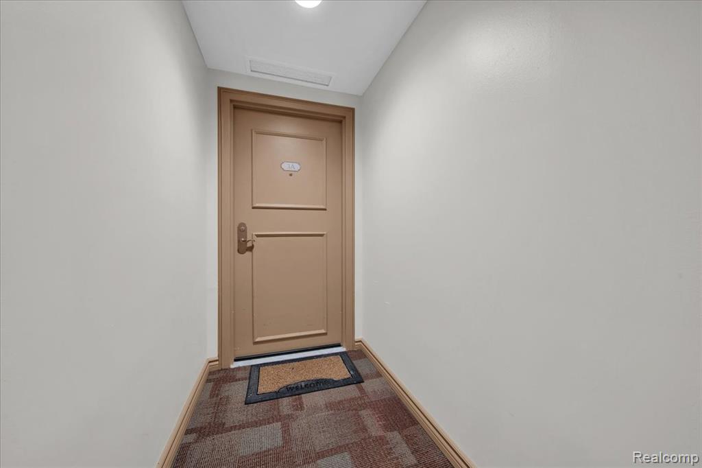 3320 Spinnaker Lane, 3A, Detroit, MI 48207 — Photo 8
