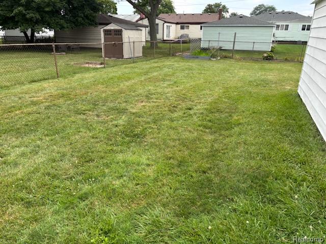 541 Helen Street, Garden City, MI — Photo 3