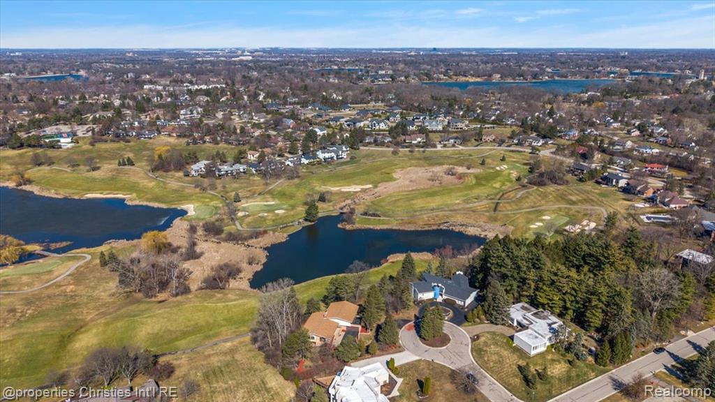 1808 Moors Court, Bloomfield Hills, MI, 48302