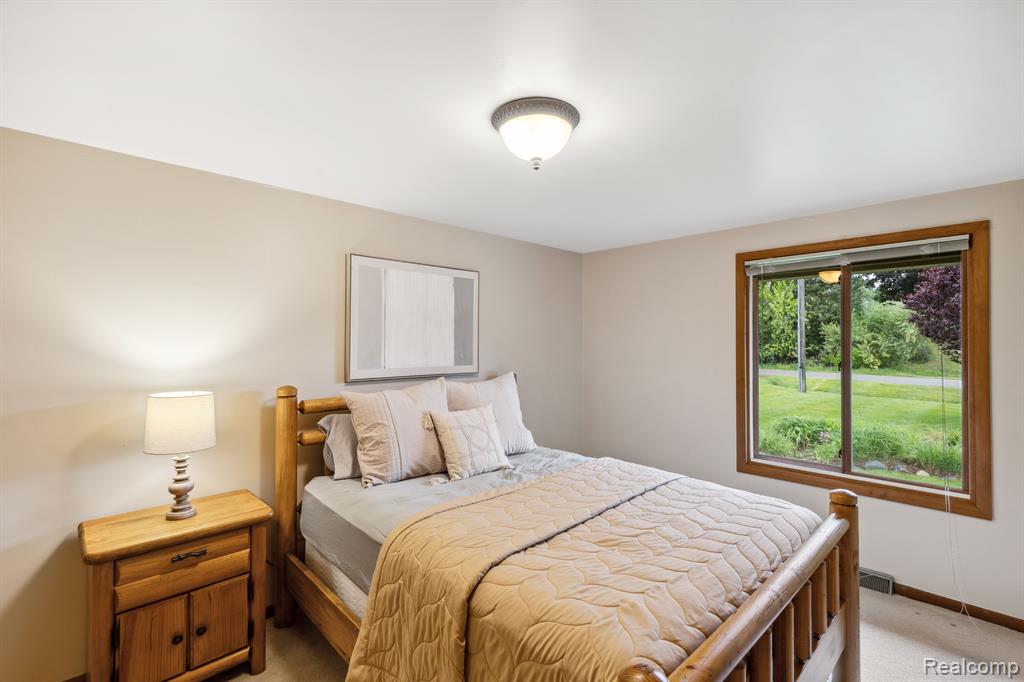 13953 GRANDPOINT Drive, Cement City, MI 49233 — Photo 28
