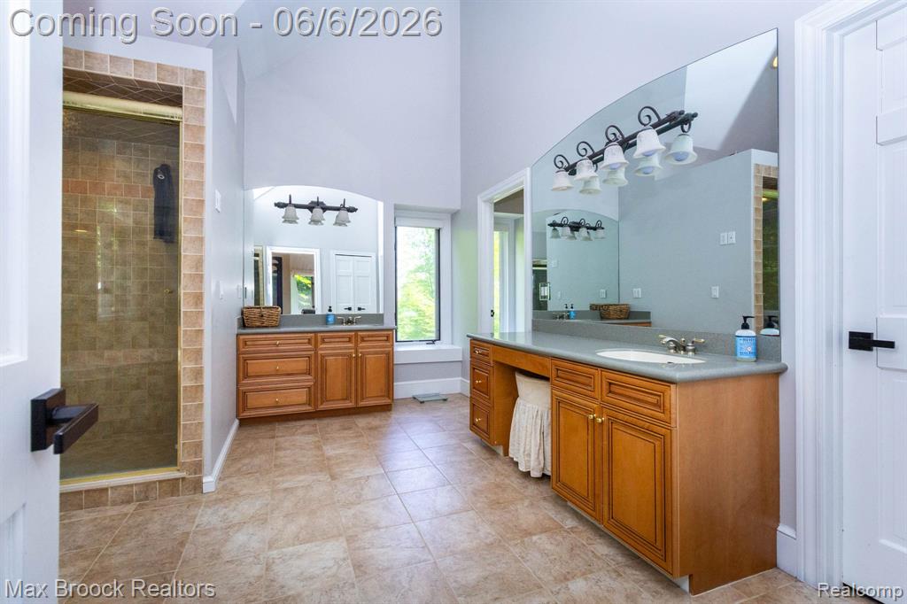 6604 College Park, Clarkston, MI — Photo 33