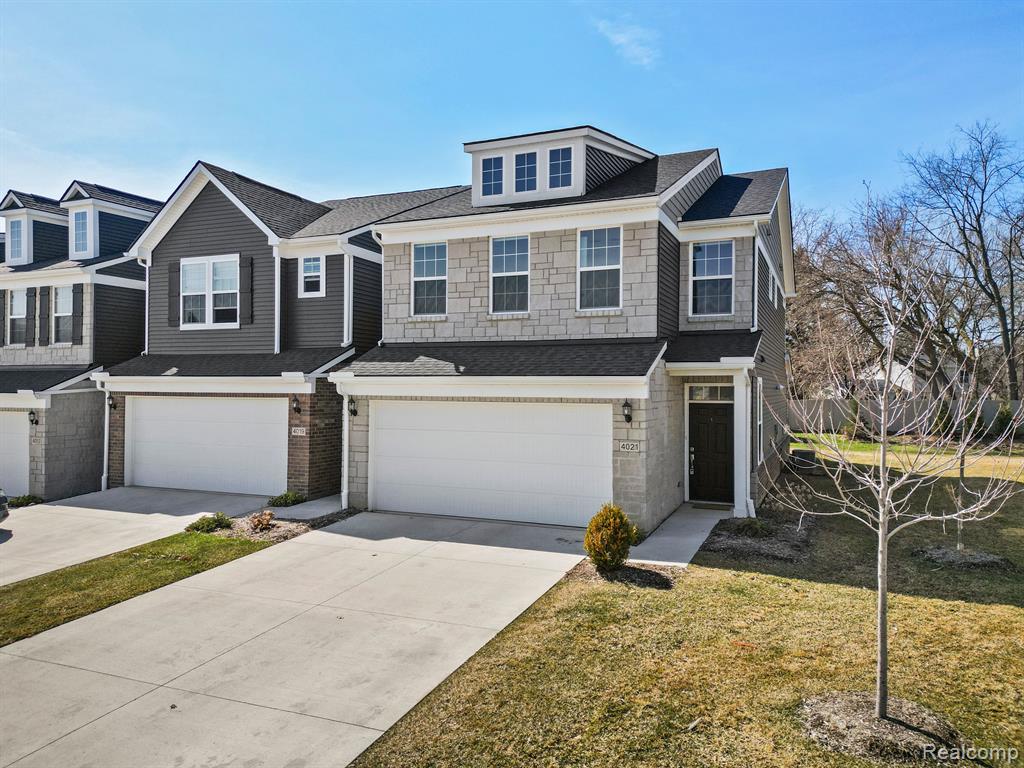 4021 NOTTINGHAM Circle, Clarkston, MI — front exterior