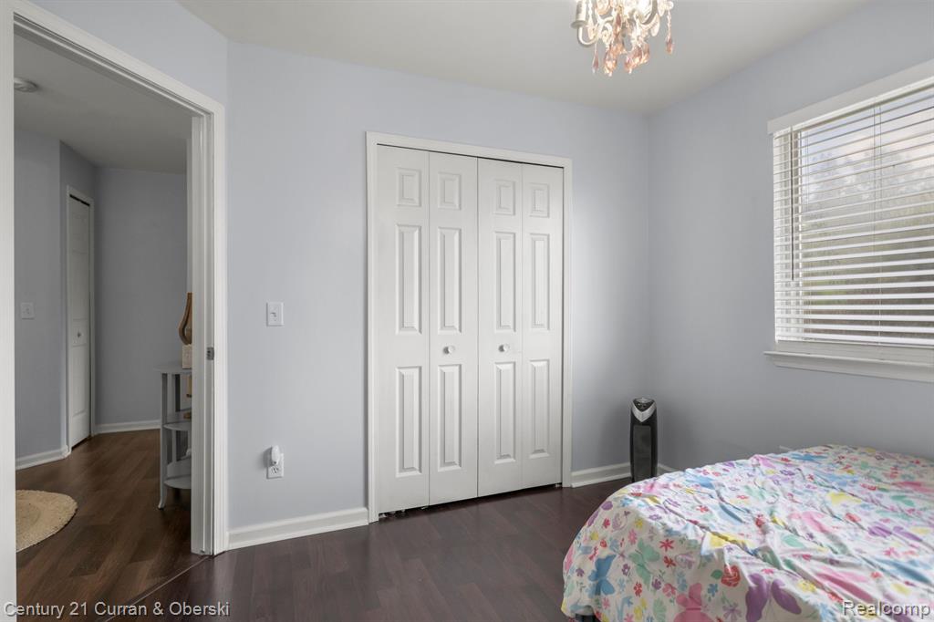 8611 BARRINGTON Drive, Ypsilanti, MI 48198 — Photo 22