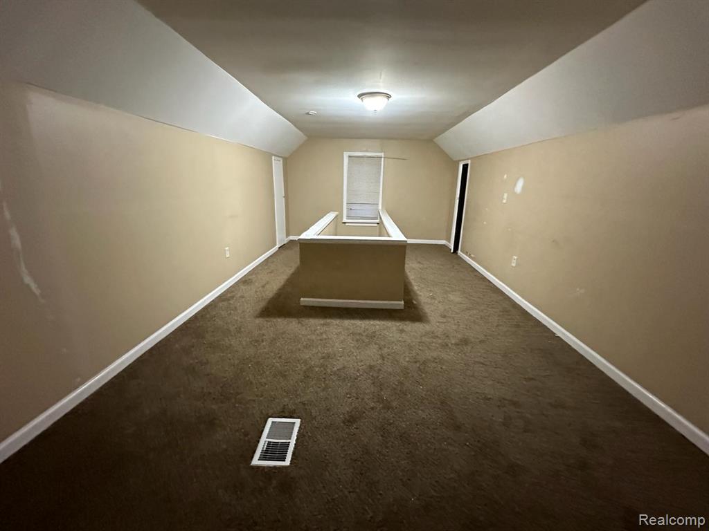 7651 Rosemont Avenue, Detroit, MI 48228 — Photo 4