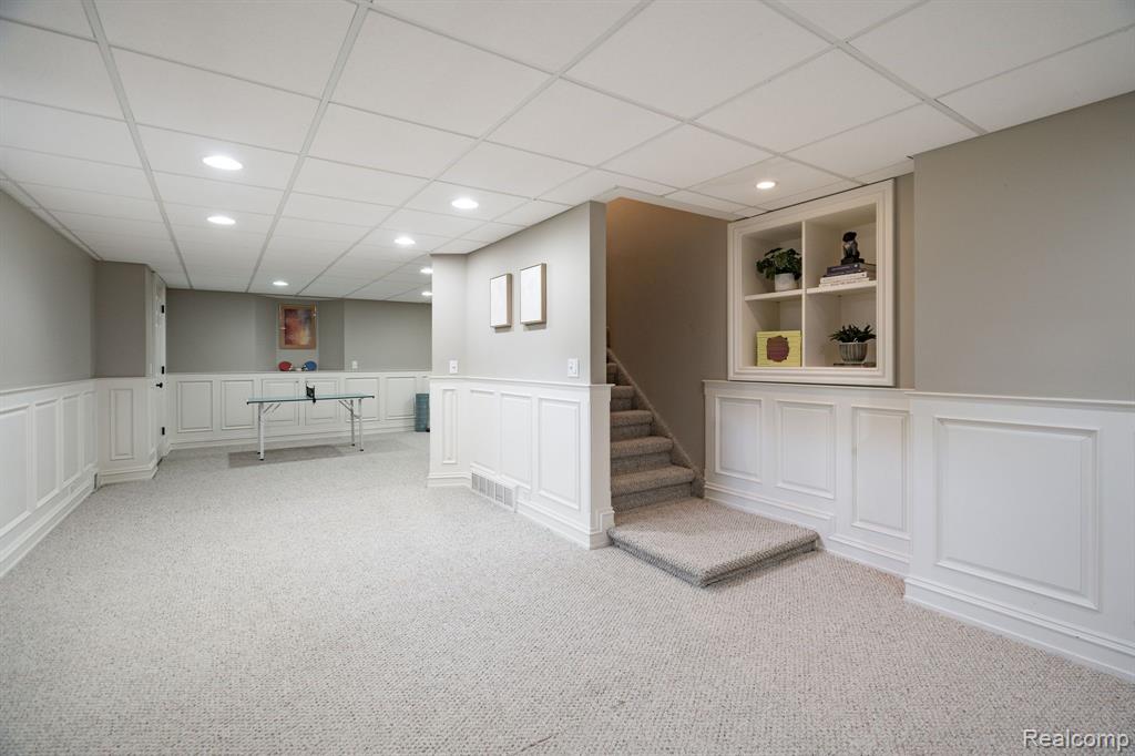 411 CHERRY TREE Lane, Rochester Hills, MI 48306 — Photo 40