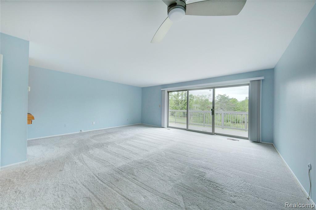 671 Watersedge Drive, Ann Arbor, MI 48105 — Photo 8
