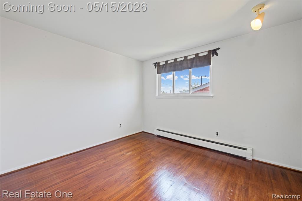1348 N Charlesworth Street, Dearborn Heights, MI 48127 — Photo 23