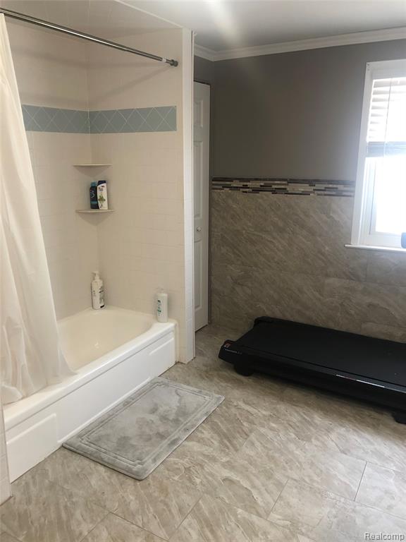 4715 CULVER Street, Dearborn Heights, MI 48125 — Photo 6