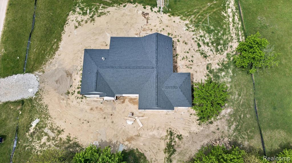 3297 Oak Grove Road, Howell, MI 48855 — Photo 32