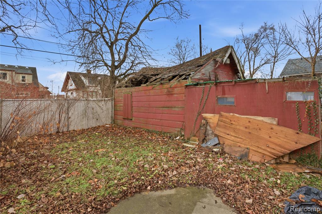 229 Eason Street, Highland Park, MI 48203 — Photo 6
