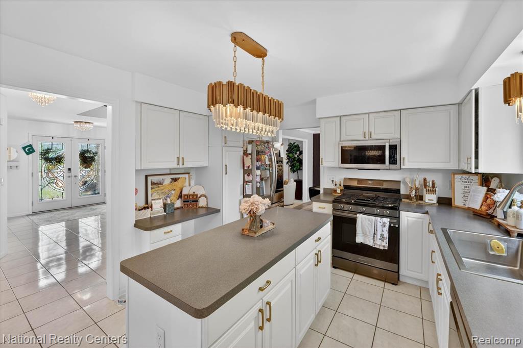 47222 Northgate Court, Canton, MI 48188 — Photo 16