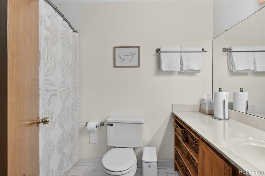 10244 Nancys Boulevard, Grosse Ile, MI 48138 — Photo 17