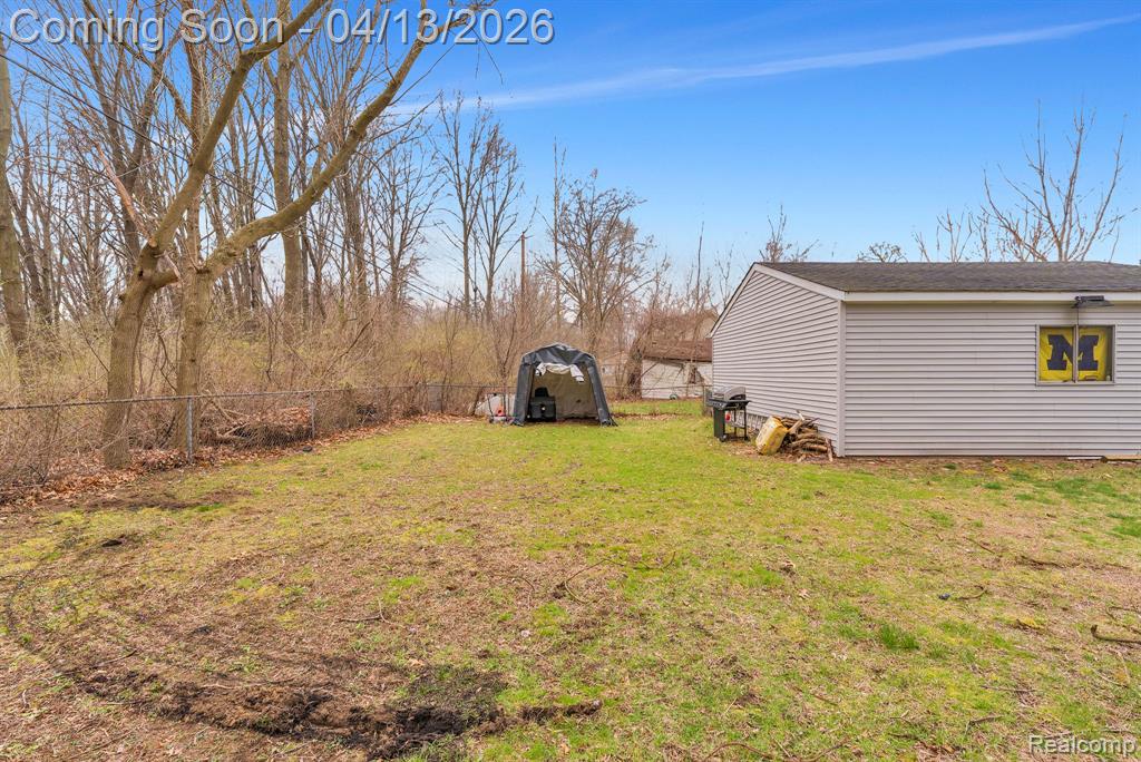 35815 Cypress Street, Romulus, MI 48174 — Photo 9
