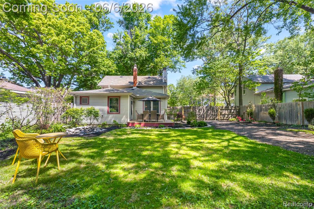 406 E Sherman Street, Holly, MI 48442 — Photo 5