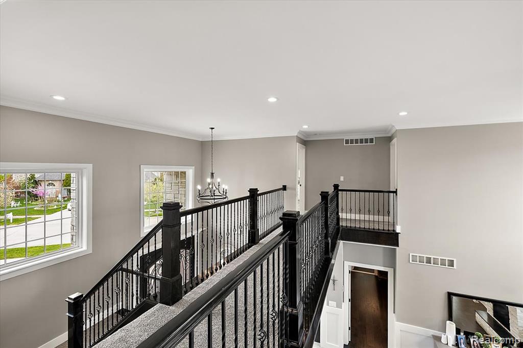 46930 Riverpark E, Macomb, MI 48044 — Photo 34