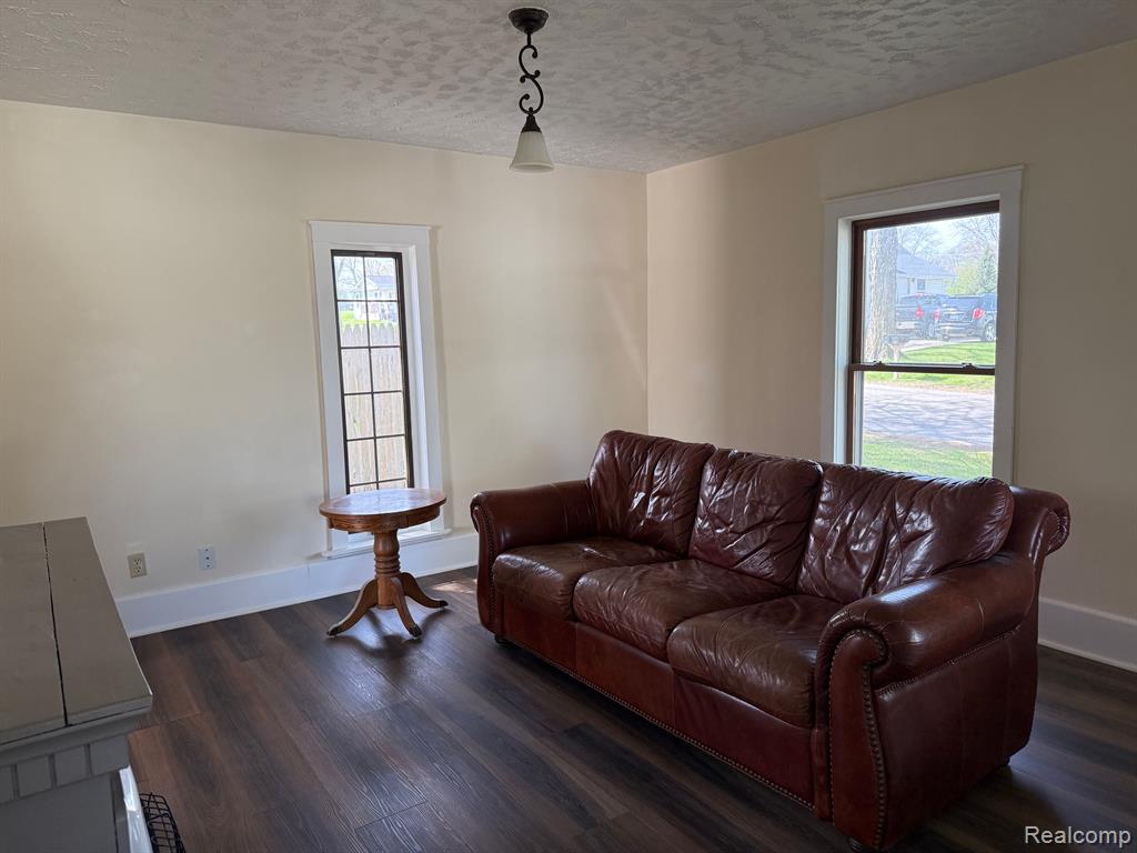183 W GAMBLE Street, Caro, MI 48723 — Photo 8
