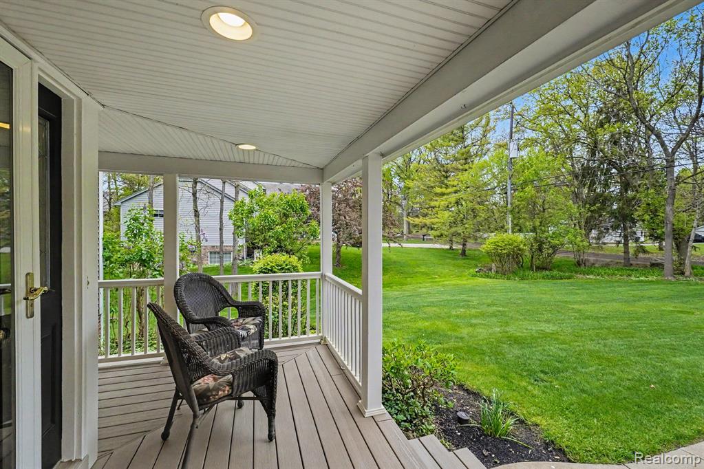 7690 Allen Road, Clarkston, MI 48348 — Photo 3