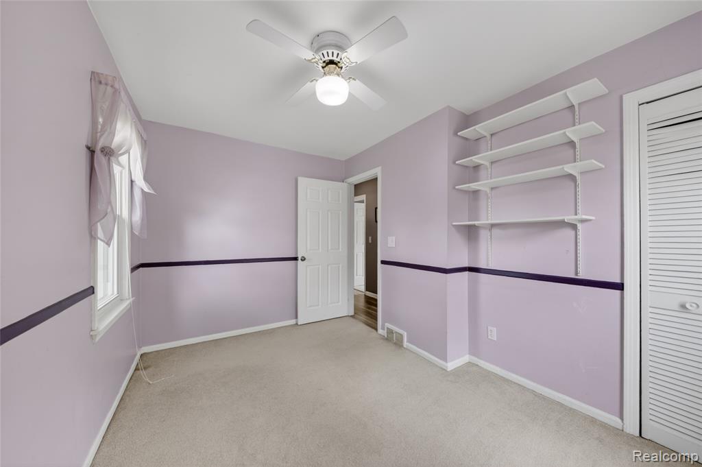 9818 Roseland Street, Livonia, MI 48150 — Photo 23