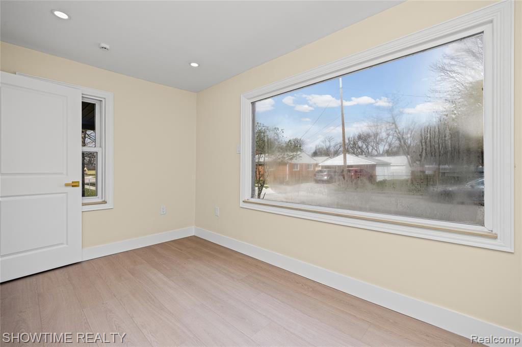 30430 Park Street, Roseville, MI 48066 — Photo 13