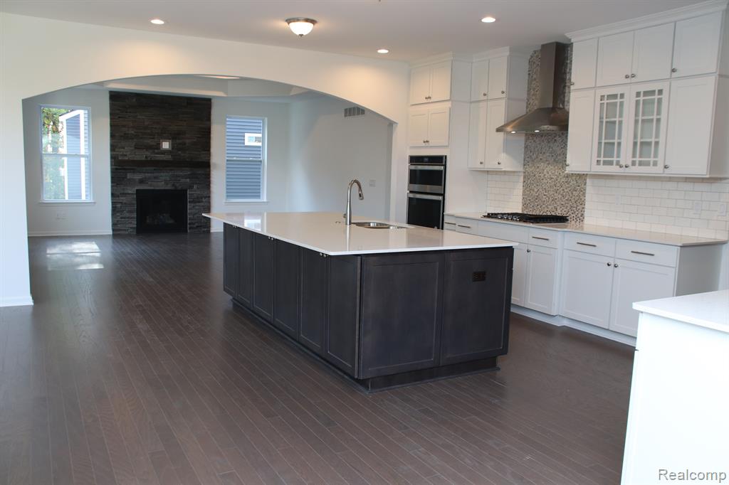 7296 Evergreen Trail, Almont, MI, 48003