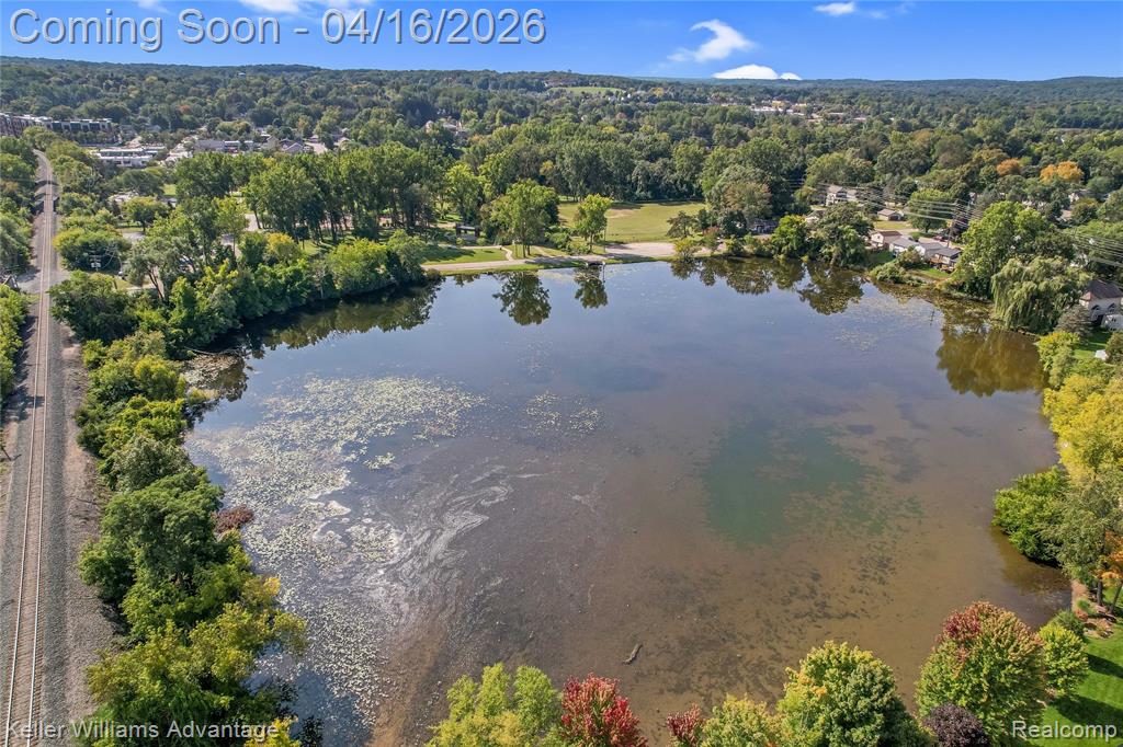 625 Summit Ridge Drive, Milford, MI 48381 — Photo 44